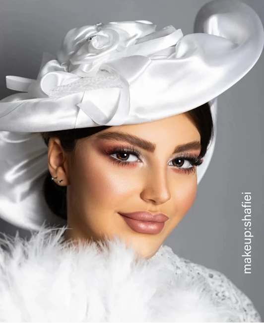 میکاپ آرتیست شفیعی 