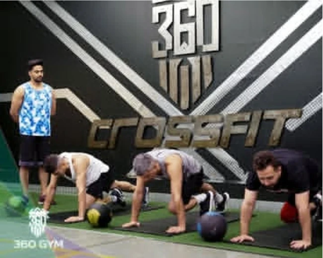 باشگاه بدنسازی و کراسفیت 360