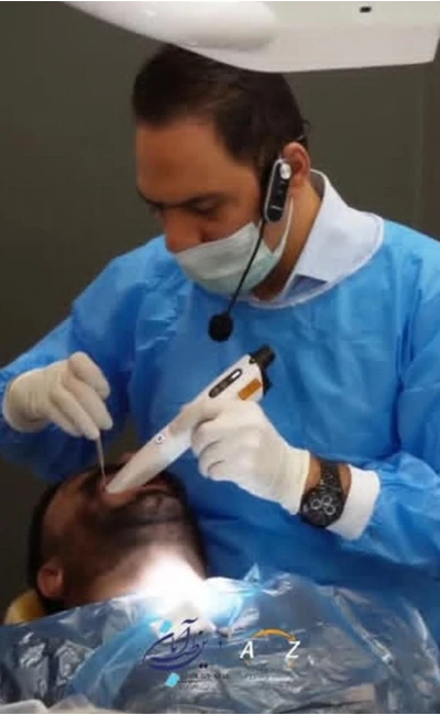 دکتر عزیز گشاده رو - متخصص پروتز و ایمپلنت دندان