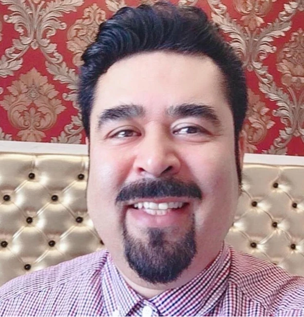 وکالت تخصصی (شرکت ، تجارت ، مهاجرت )