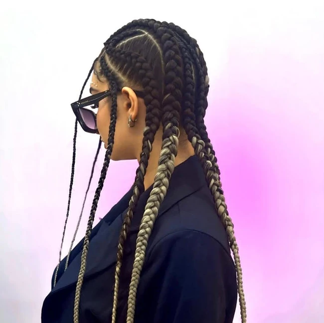 سالن زیبایی میکا