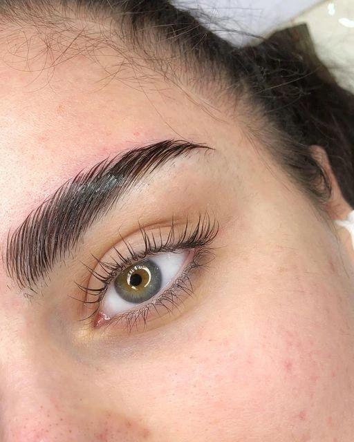 اکستنشن مژه لیفتو لمینت مژه و ابرو