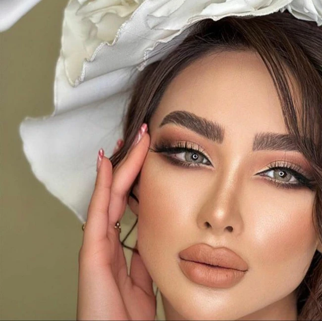 سالن زیبایی مهدیه بهنژاد