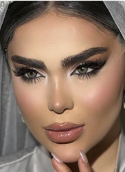 لیندا میکاپ آرتیست