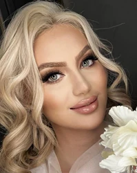 سالن زیبایی فرشباف
