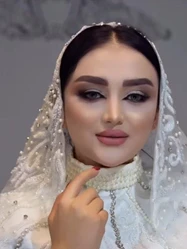 بلاگر و میکاپ آرتیست - پریسا