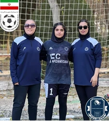 مدرسه فوتبال دختران فرزانگان