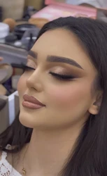 سالن زیبایی زنانه 