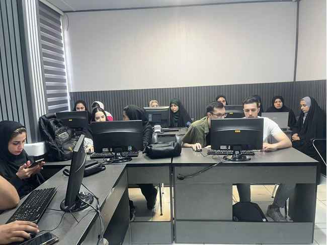 اموزشگاه تخصصی IT  و برنامه نویس کامپیوتر