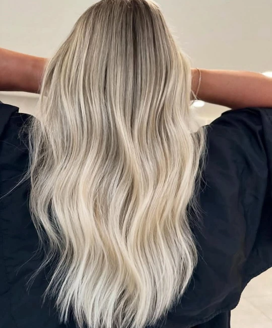 مرکز تخصصی رنگ موی المیرا صادقی