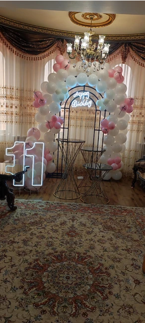 فروشگاه کادویی وتم تولد آقای راد در سهند