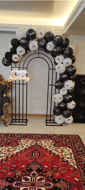 فروشگاه کادویی وتم تولد آقای راد در سهند