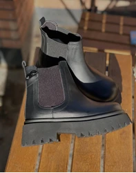 فروشگاه کفش کاریزما