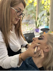 میکاپ آرتیست حرفه ای در تبریز، لیلا امامی