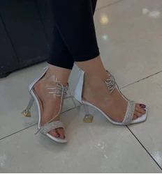 فروشگاه کفش کاریزما