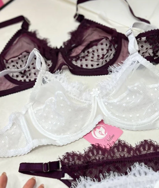 لباس زیر نیلو