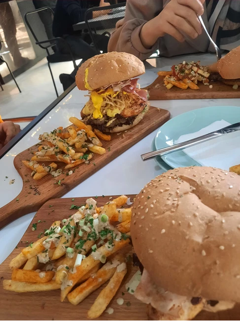 کافه رستوران سیلو