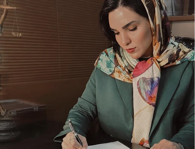 دفتر وکالت فاطمه امیدیان وکیل دادگستری