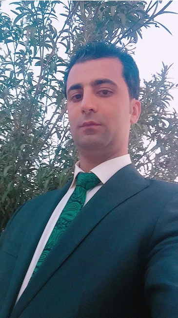 وکیل پایه یک دادگستری
